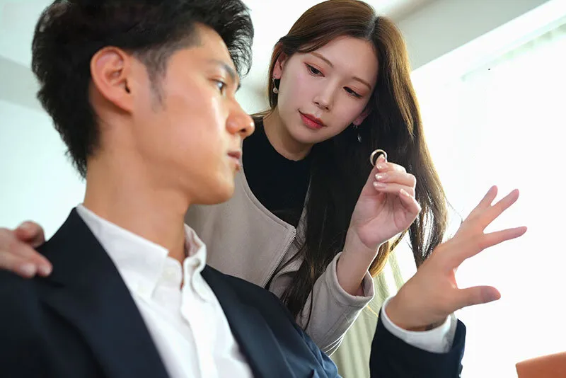 Người vợ đi đi chơi, anh xã ở nhà bị nhỏ em vợ yêu gạ nện không trượt phát nào
